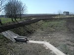 096.jpg